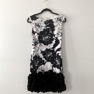 White and black dress!🖤🤍